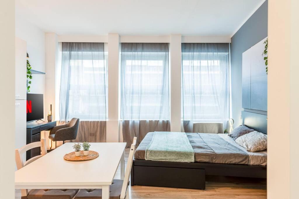 2 Minutes From Central Station-Exclusive Open Space Milan Luaran gambar